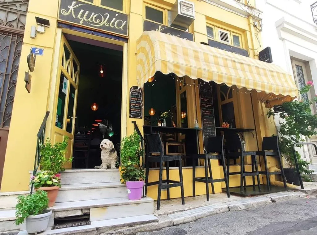 Kimolia art cafe